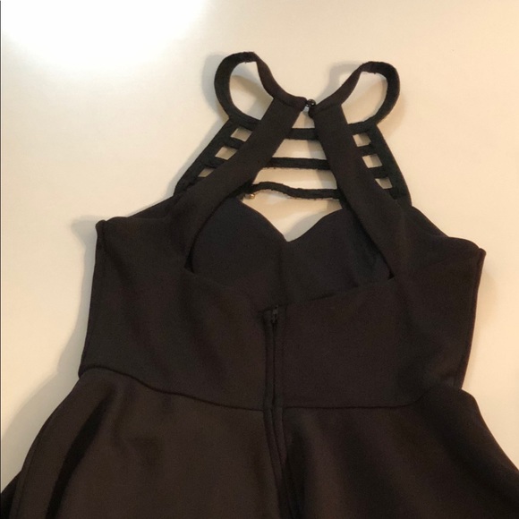 Little black dress - Picture 6 of 6